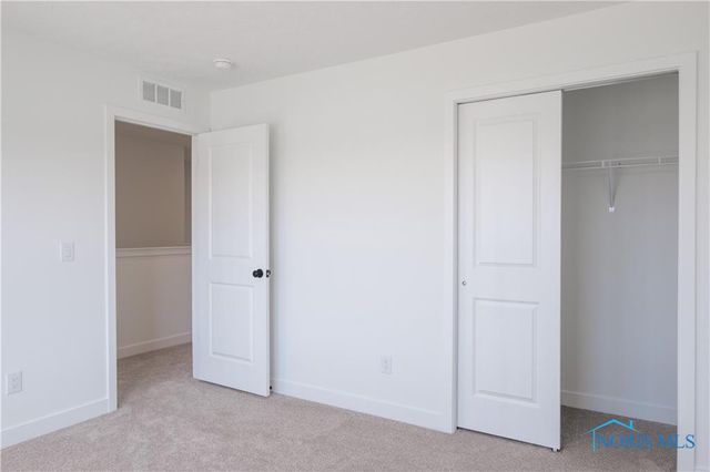 24537 W Third Street, Grand Rapids, OH 43522