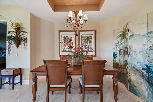 9441 DISCOVERY TERRACE 101A, Bradenton, FL 34212