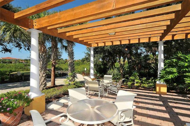9441 DISCOVERY TERRACE 101A, Bradenton, FL 34212