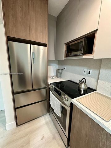 126 Mendoza Ave 2, Coral Gables, FL 33134