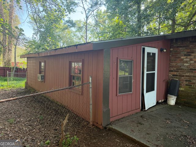 6168 Castlewood Drive, Morrow, GA 30260