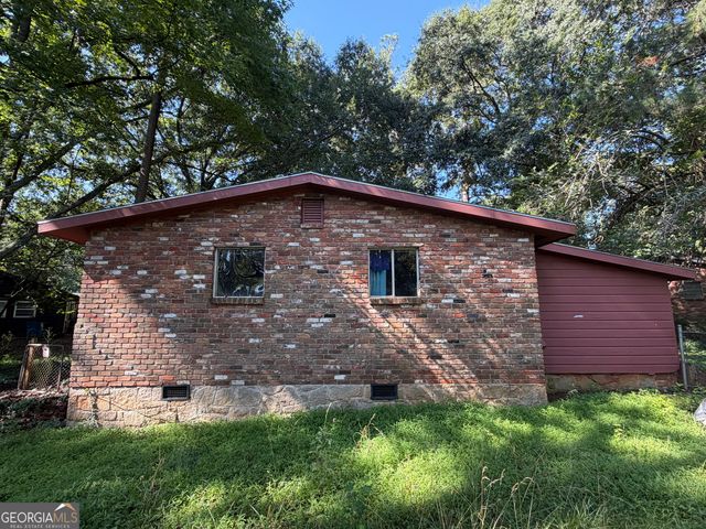 6168 Castlewood Drive, Morrow, GA 30260