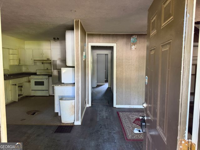 6168 Castlewood Drive, Morrow, GA 30260