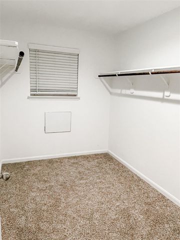 13114 Leisure Cove Drive, Texas City, TX 77568