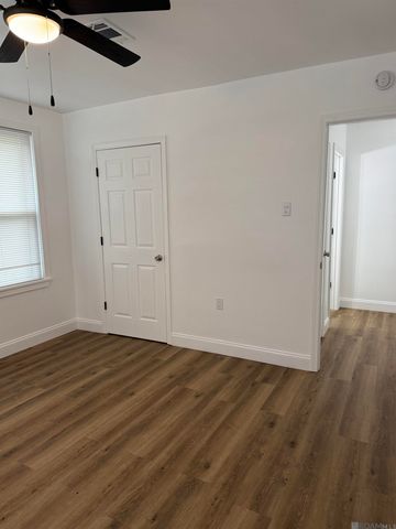 2556 Washington Ave, Baton Rouge, LA 70802