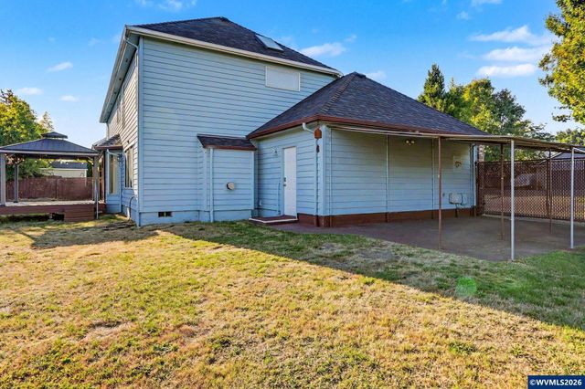 312 SW Cascade Meadow Dr, Sublimity, OR 97385