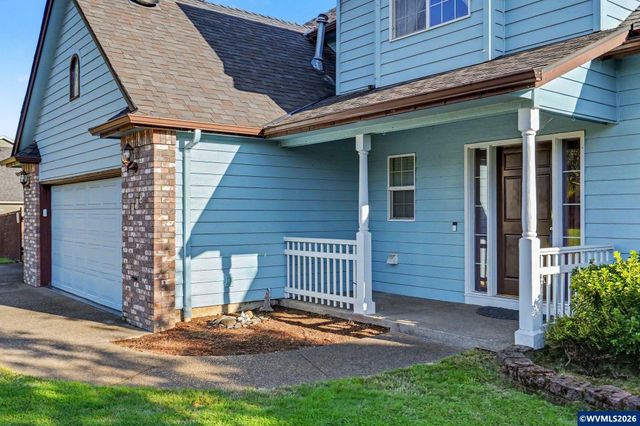 312 SW Cascade Meadow Dr, Sublimity, OR 97385