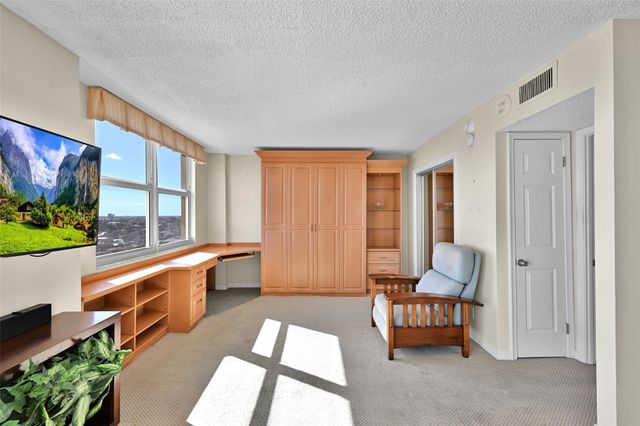 2000 S Ocean Boulevard 12J, Pompano Beach, FL 33062