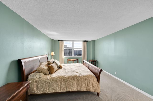 2000 S Ocean Boulevard 12J, Pompano Beach, FL 33062