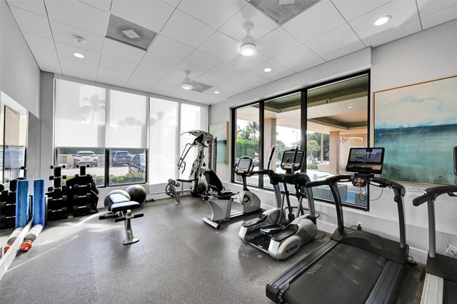 2000 S Ocean Boulevard 12J, Pompano Beach, FL 33062