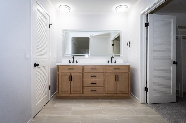 427 Wyndgate Rd, Sacramento, CA 95864