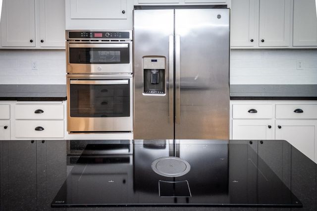 427 Wyndgate Rd, Sacramento, CA 95864