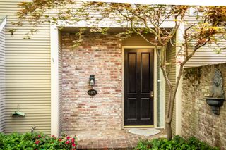 427 Wyndgate Rd, Sacramento, CA 95864