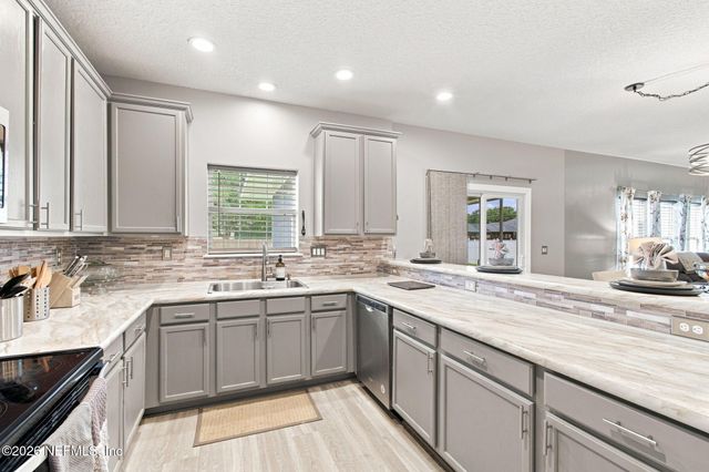 3114 DOUBLE OAKS Drive, Jacksonville, FL 32226