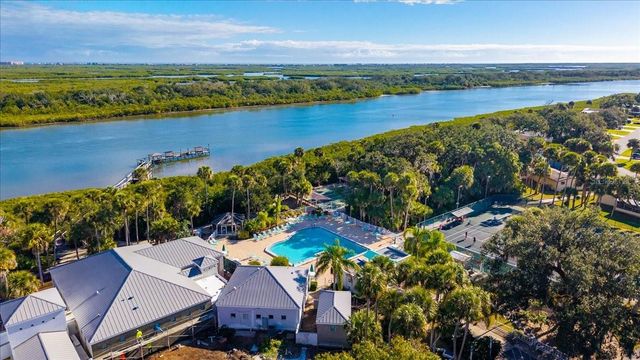 205 SCHOONER AVENUE, Edgewater, FL 32141