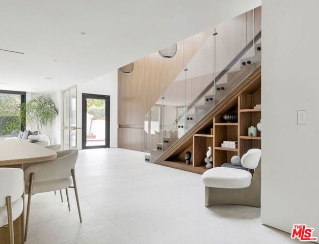 503 J Street, Newport Beach, CA 92661