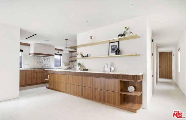 503 J Street, Newport Beach, CA 92661