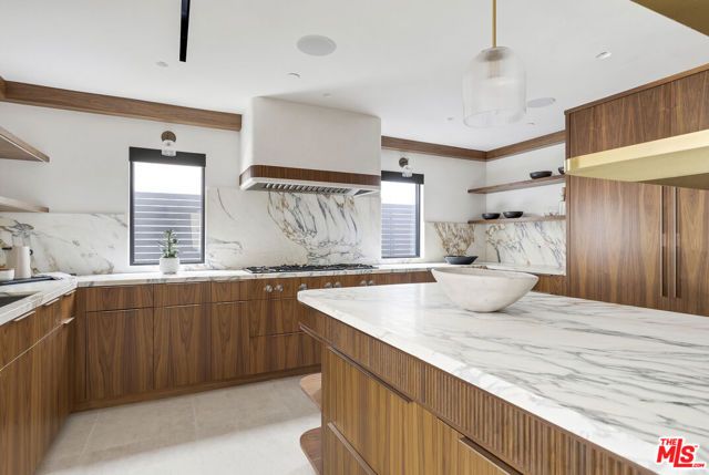 503 J Street, Newport Beach, CA 92661