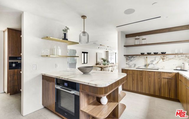 503 J Street, Newport Beach, CA 92661