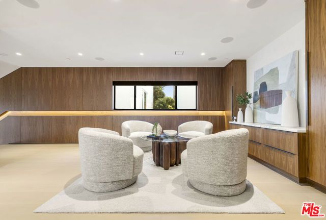 503 J Street, Newport Beach, CA 92661