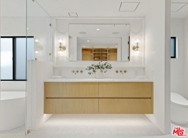 503 J Street, Newport Beach, CA 92661