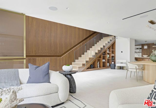 503 J Street, Newport Beach, CA 92661