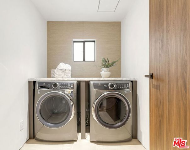 503 J Street, Newport Beach, CA 92661