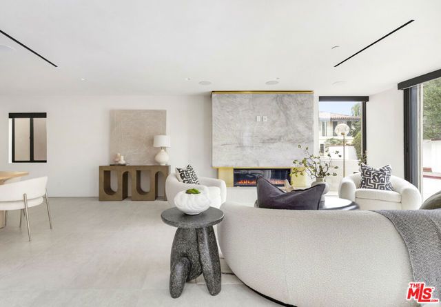 503 J Street, Newport Beach, CA 92661