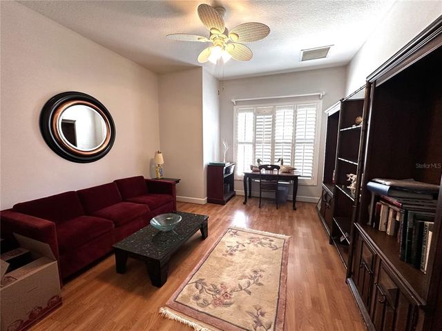 8935 JONATHAN MANOR DRIVE, Orlando, FL 32819