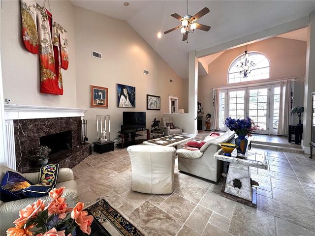 8935 JONATHAN MANOR DRIVE, Orlando, FL 32819