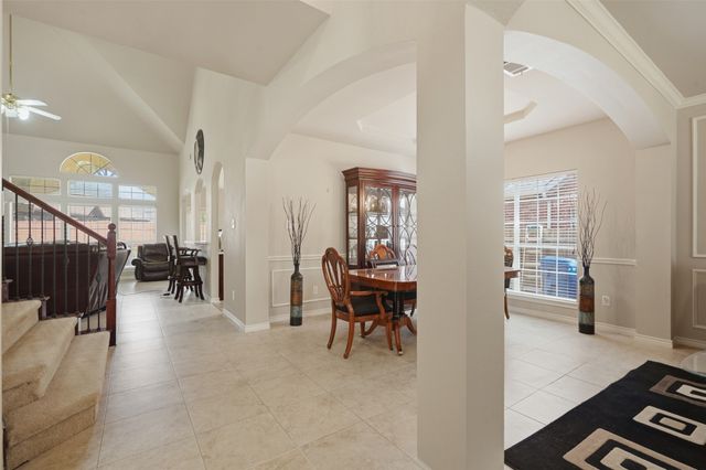 9006 Hogan Drive, Rowlett, TX 75089
