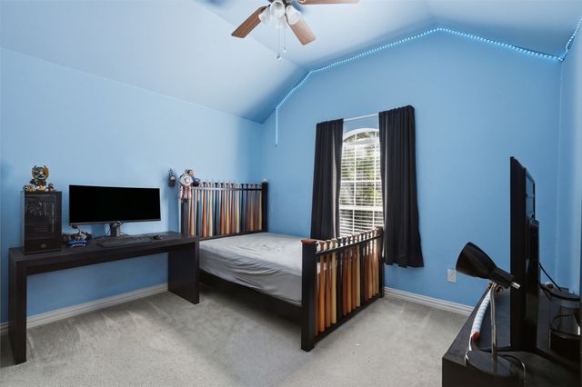 9006 Hogan Drive, Rowlett, TX 75089