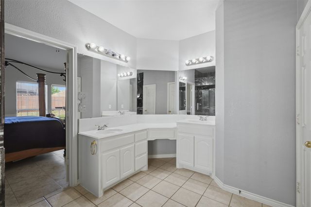 9006 Hogan Drive, Rowlett, TX 75089