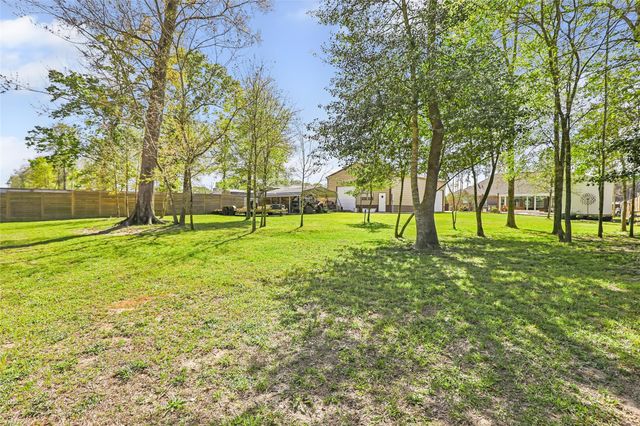175 Road 66121, Dayton, TX 77535
