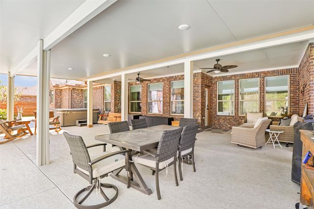 175 Road 66121, Dayton, TX 77535