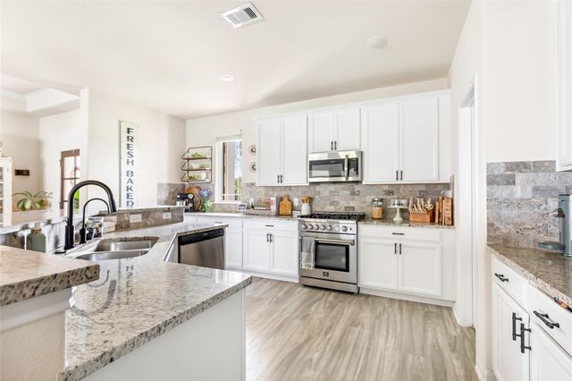 175 Road 66121, Dayton, TX 77535