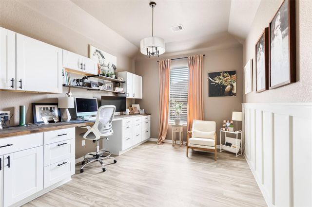 175 Road 66121, Dayton, TX 77535