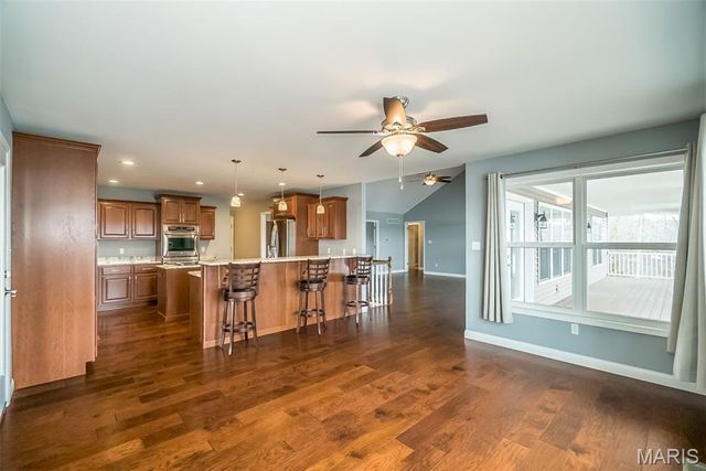 10015 E Carmen Place, Bonne Terre, MO 63628