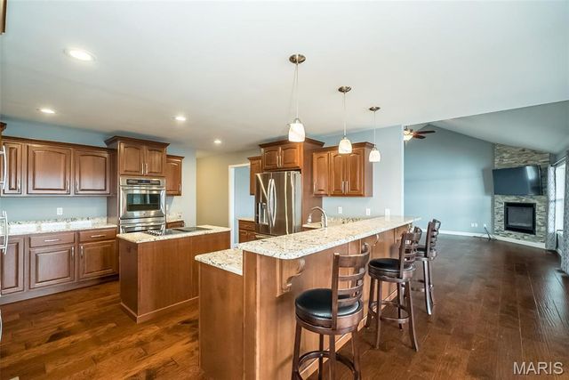 10015 E Carmen Place, Bonne Terre, MO 63628