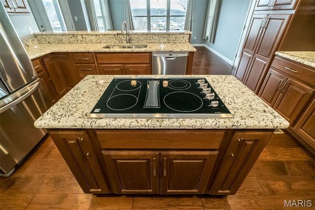 10015 E Carmen Place, Bonne Terre, MO 63628