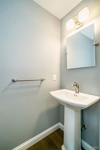 10015 E Carmen Place, Bonne Terre, MO 63628
