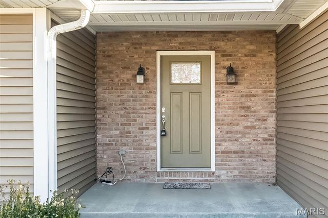 10015 E Carmen Place, Bonne Terre, MO 63628