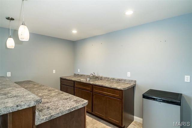 10015 E Carmen Place, Bonne Terre, MO 63628