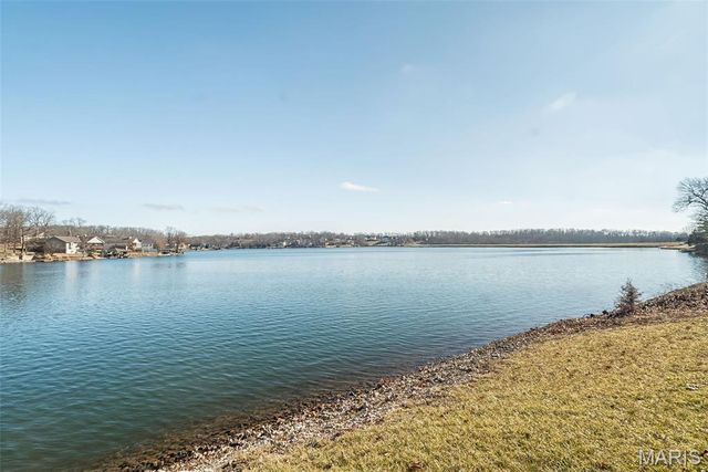 10015 E Carmen Place, Bonne Terre, MO 63628