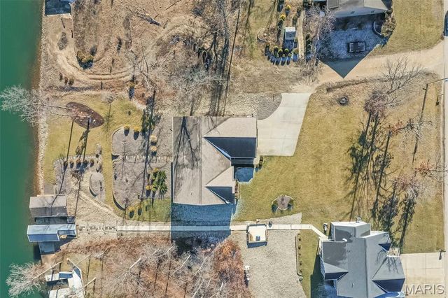 10015 E Carmen Place, Bonne Terre, MO 63628