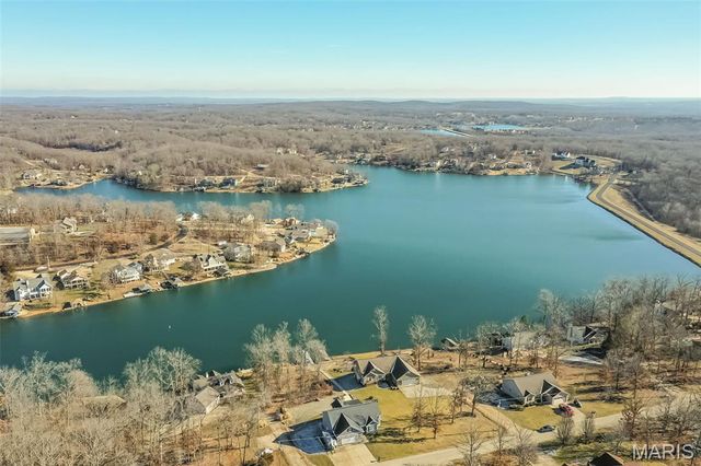 10015 E Carmen Place, Bonne Terre, MO 63628