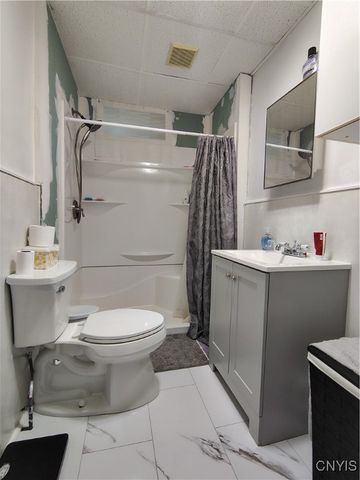 420 Bacon Street, Utica, NY 13501