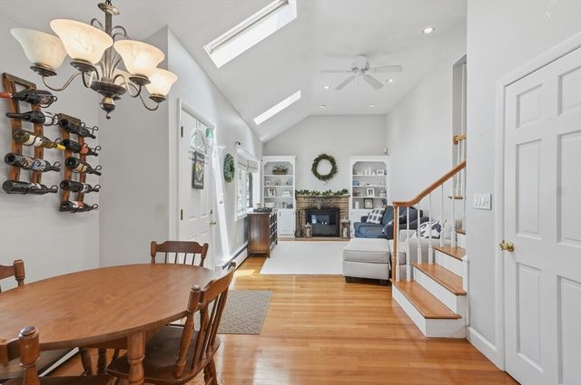 84 Patricia Ln, Weymouth, MA 02190