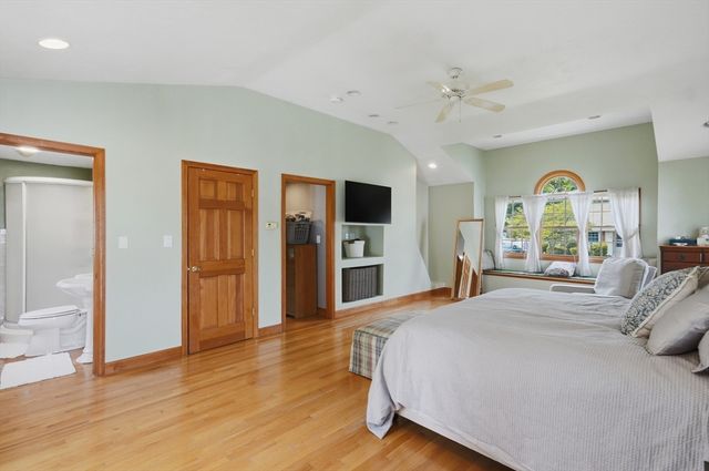 84 Patricia Ln, Weymouth, MA 02190