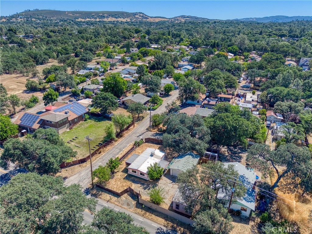 Image 42 of property listing at 5542 Old Highway 53, Clearlake, CA 95422